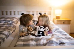 Nici 48067 Zoo Friends Pinguin Ca 20cm Plüsch Kuscheltier -Nici Gmbh 43627 03 Image 43620 43621 43622 43623 2048x1365